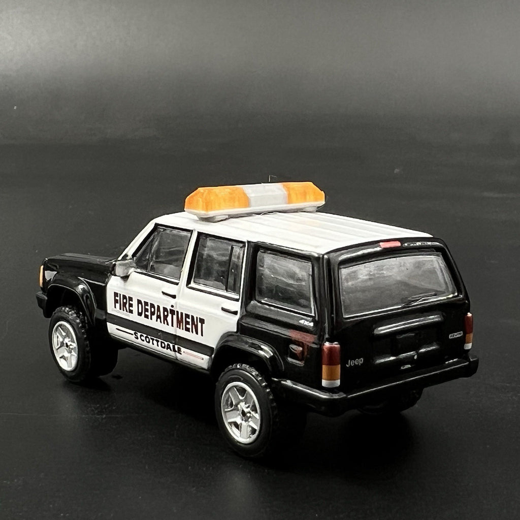 2 Pack 1/64 Smith Wesson 8000 8780 8880 8980 Amber Lightbar Tow Work Truck5