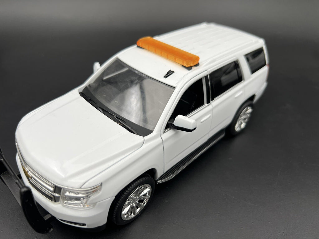 1/24 25 27 LED Ready Code 3 2700 Amber Lightbar Park Work Security Tow Truck8