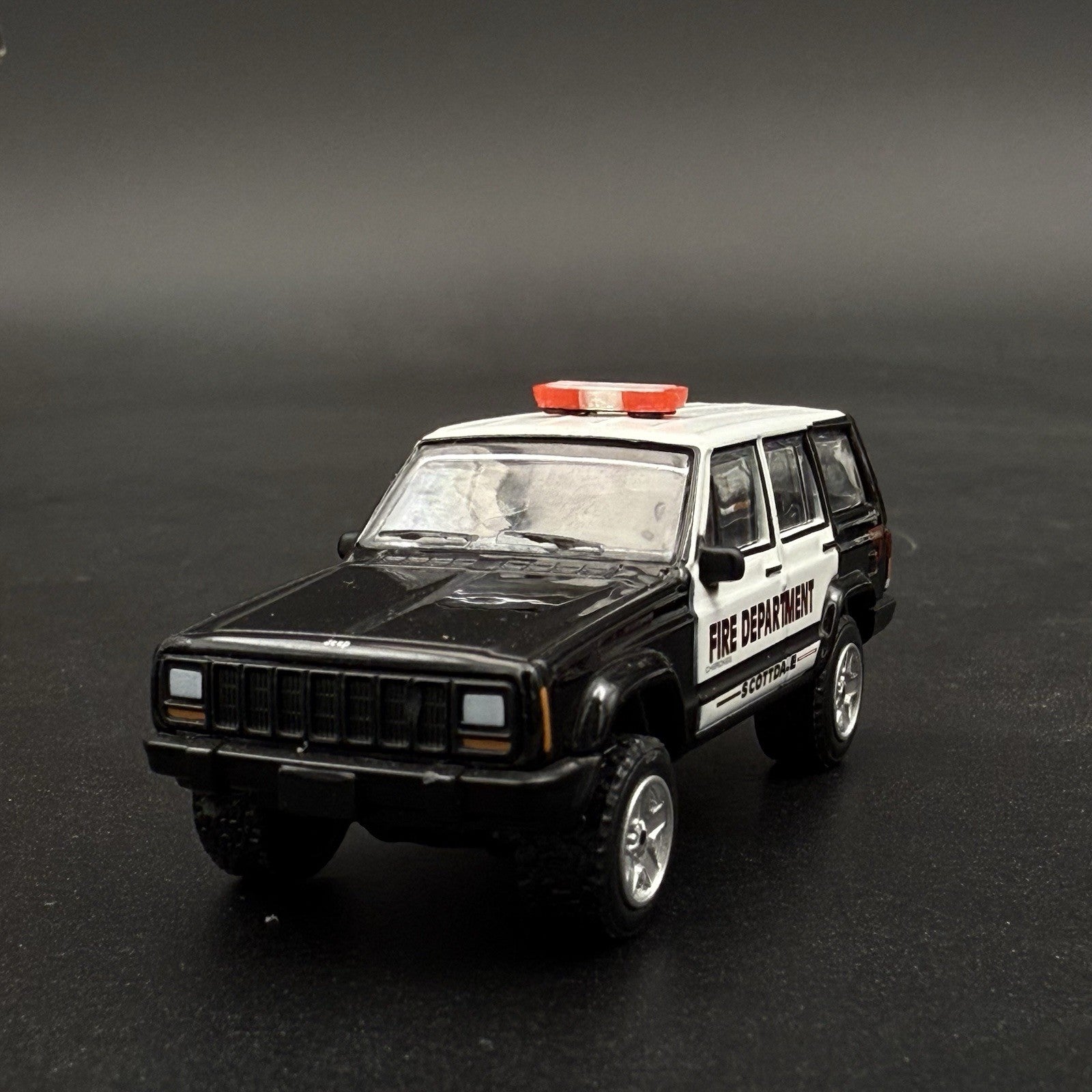 2 Pack 1/64 Mini Whelen Edge Red Clear Red Lightbar Gray Top Police Fire EMS11