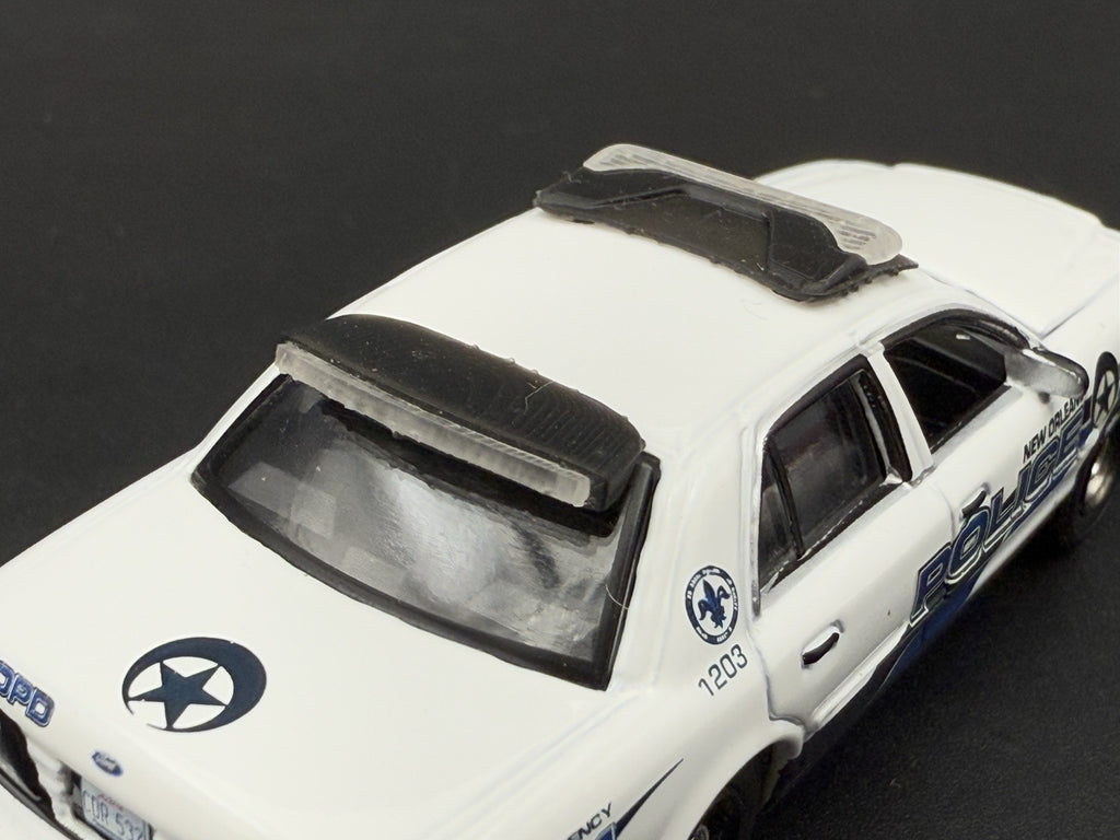 1/64 Front & Back Whelen Fast Trax Lightbars Police Greenlight Crown Victoria3