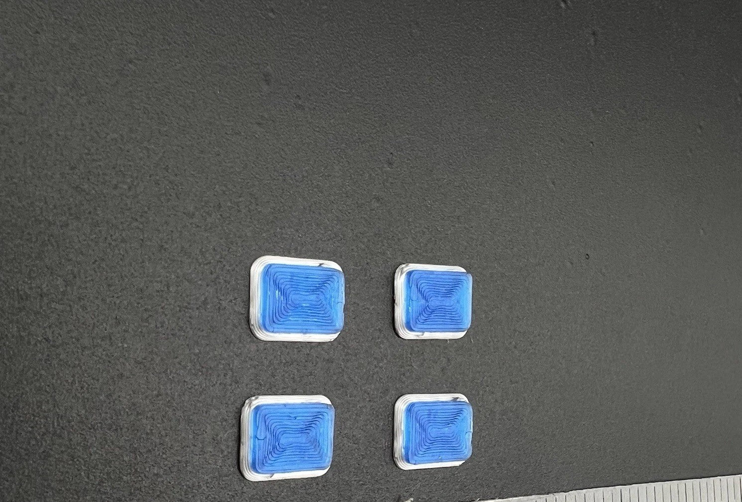 24 Pack 1/50 1/43 Blue Whelen 900 Ambulance Warning Lights EMS Police Fire2