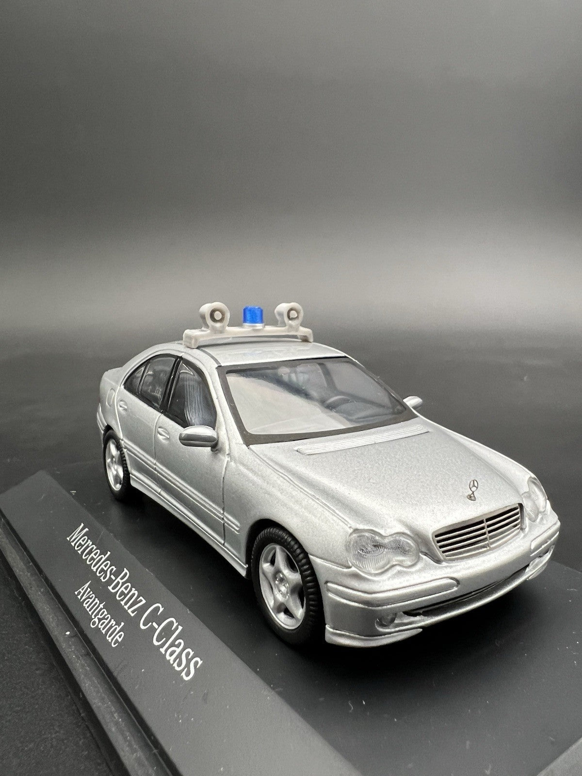1/43 Vintage Blue Beacon With Dual Siren Speakers Lightbar Police13