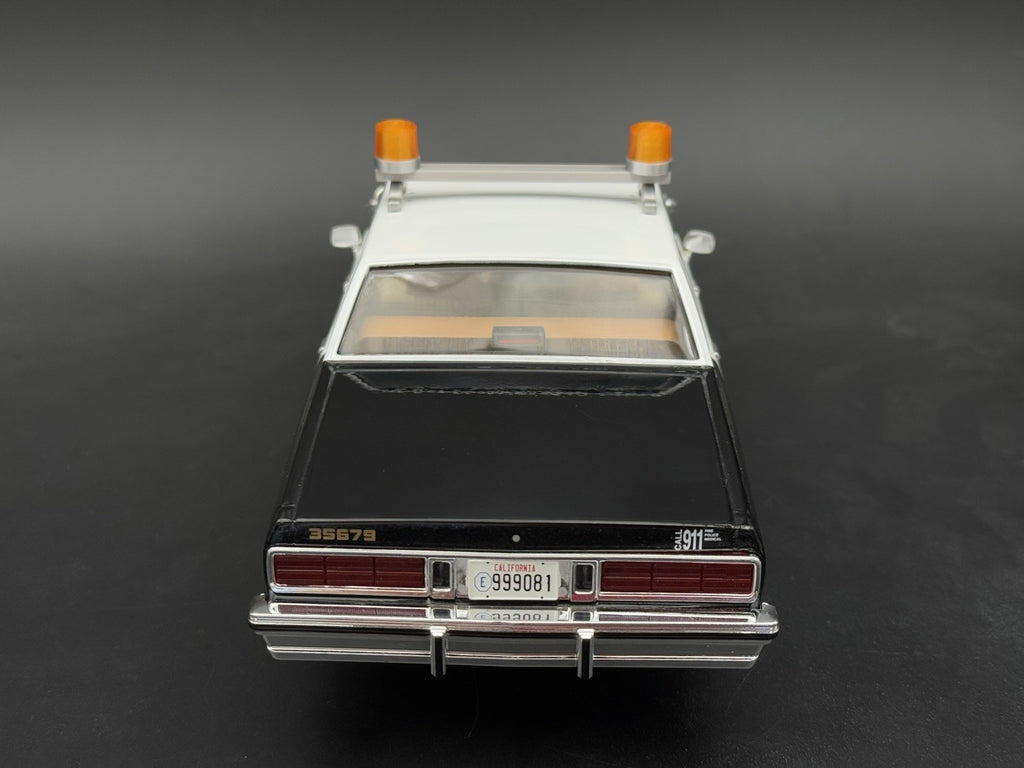 1/24 25 Scale Model Federal Amber Twin Beacon Ray Police Lightbar Visibar 2461A28