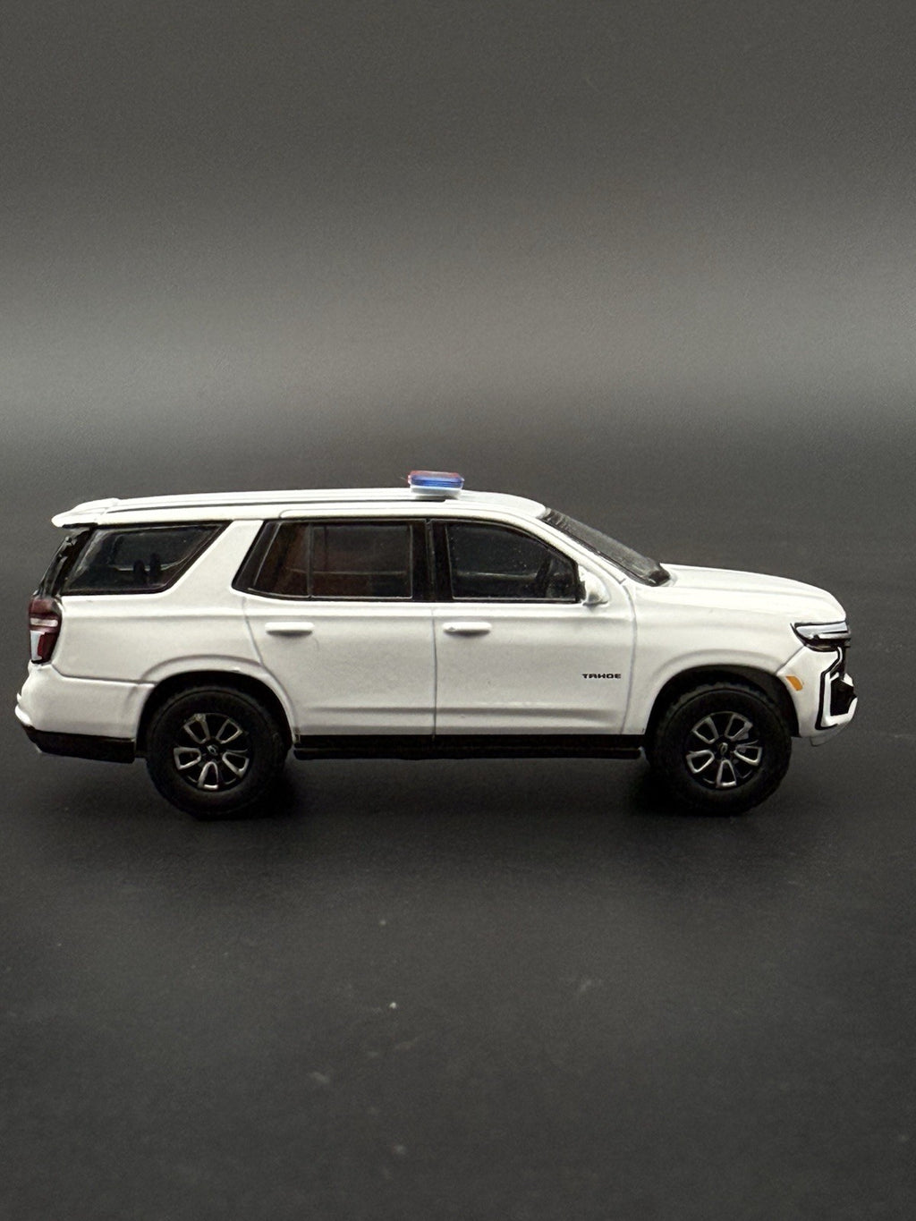 2-Pack 1/64 Scale Model Silver Top Blue Red LED Style Whelen Lightbar 6402BRS26