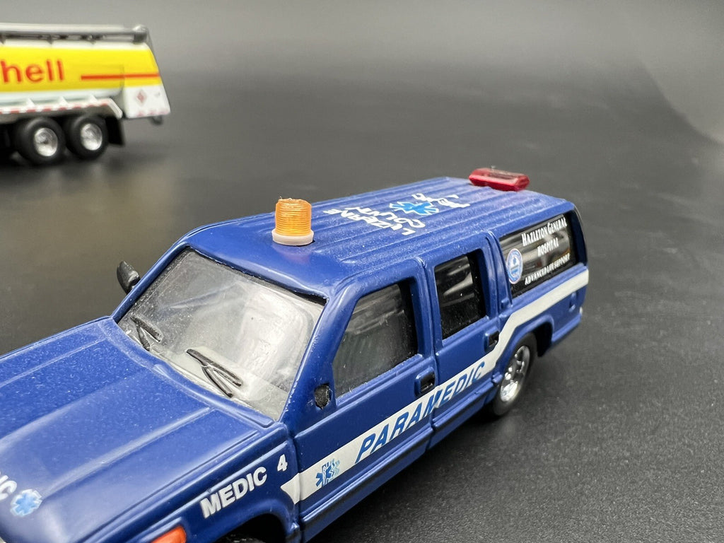 4-Pack 1/64 Scale Model Vintage Amber Beacon Lightbar Construction Tow 6415A2