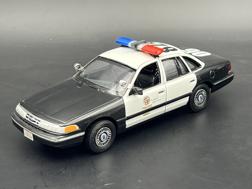 1/24 25 Scale Model Jetsonic Lightbar Blue Red Police 2420BR24