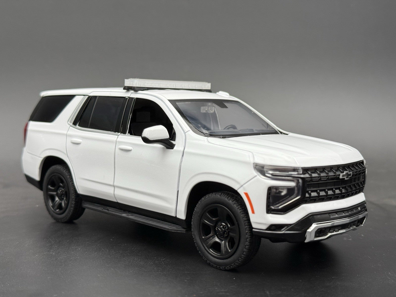 1/24 LED Compatible Clear Whelen XL Edge Freedom Lightbar Police Tahoe 2408XLC8