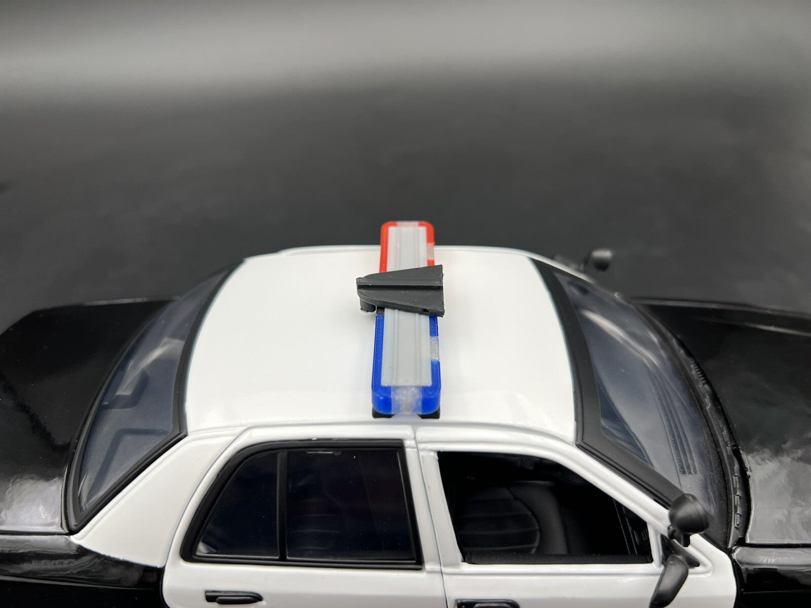 1/18 LED Ready Whelen Edge Lightbar Blue Red w/ Speaker Highway Patrol Police8