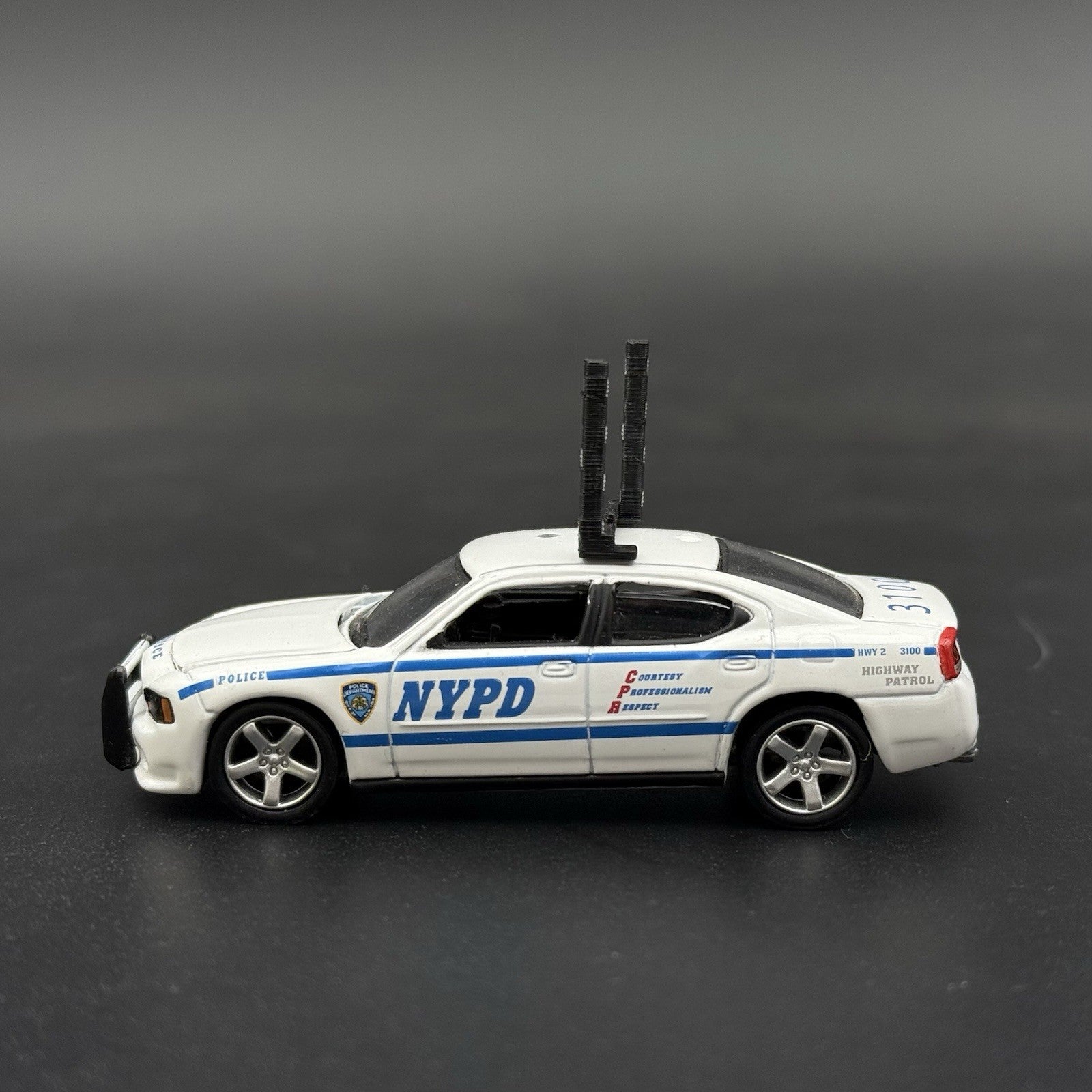 1/64 NYSP (Up) High Riser Lightbar New York State Police Highway Patrol6