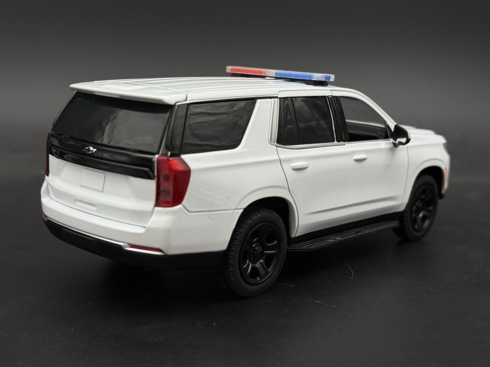 1/24 25 LED Ready Whelen Liberty II XL Blue Red Tahoe Police Lightbar 2449XLBR25