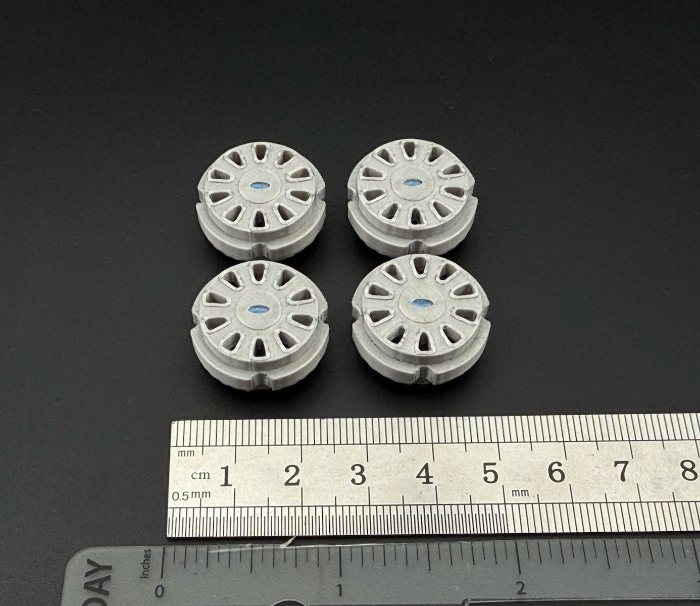 1/24 25 Scale Wheel Motormax Greenlight Crown Victoria 2006 Police Hubcap 24756