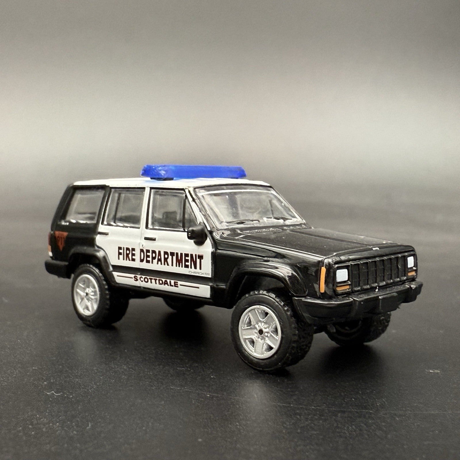 2 Pack 1/64 Blue Lightbar Police Sheriff State Highway Patrol Hansch DBS8505