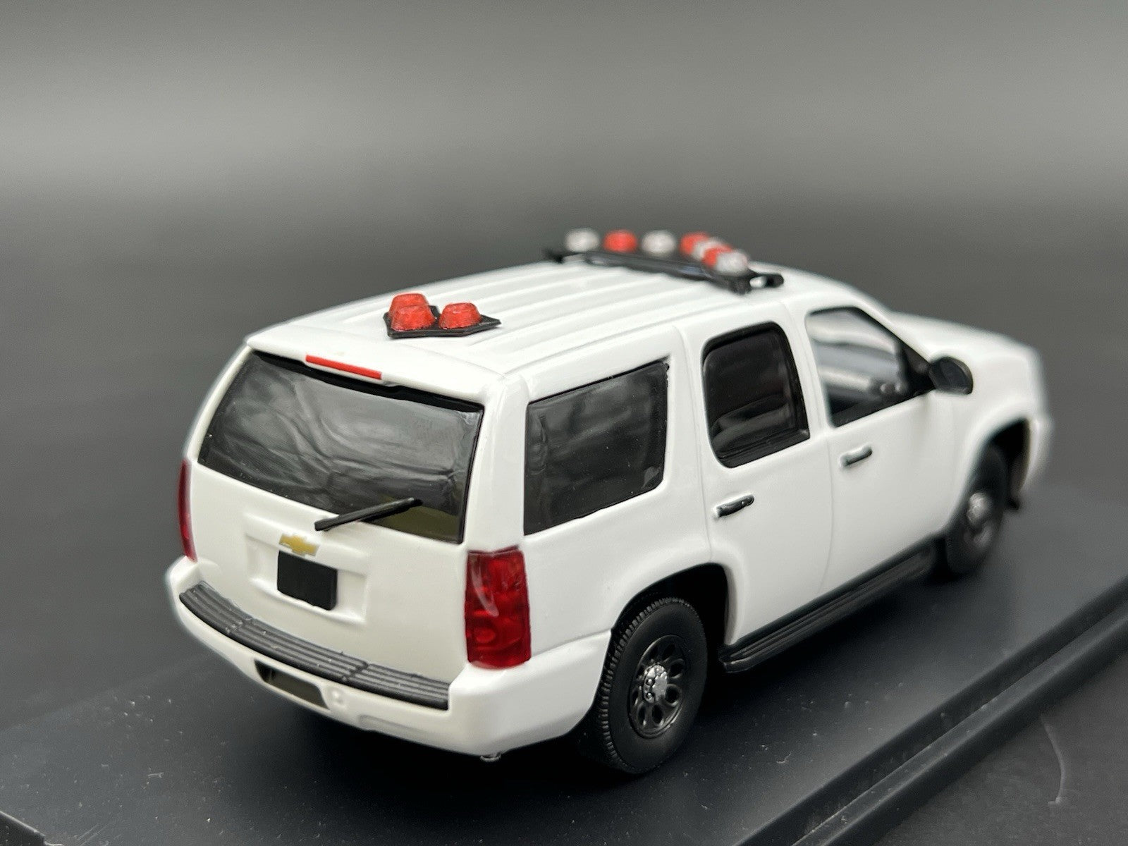 2 Pack 1/43 NYPD Red Federal Signal Vision SLR Lightbar Greenlight Police Car10