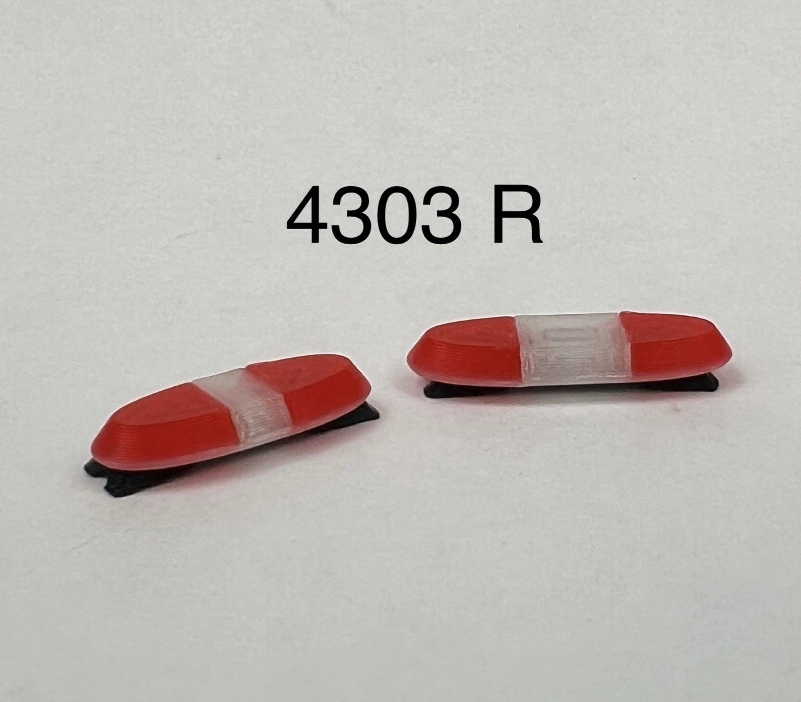 2 Pack 1/43 Red SUV + Sedan Vista Lightbar Greenlight Police Sheriff Fire0