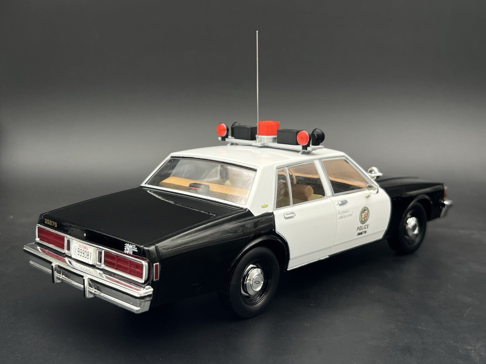 1/18 Dominion Lightbar Red Clear Ontario Provincial Police OPP Style Canada15