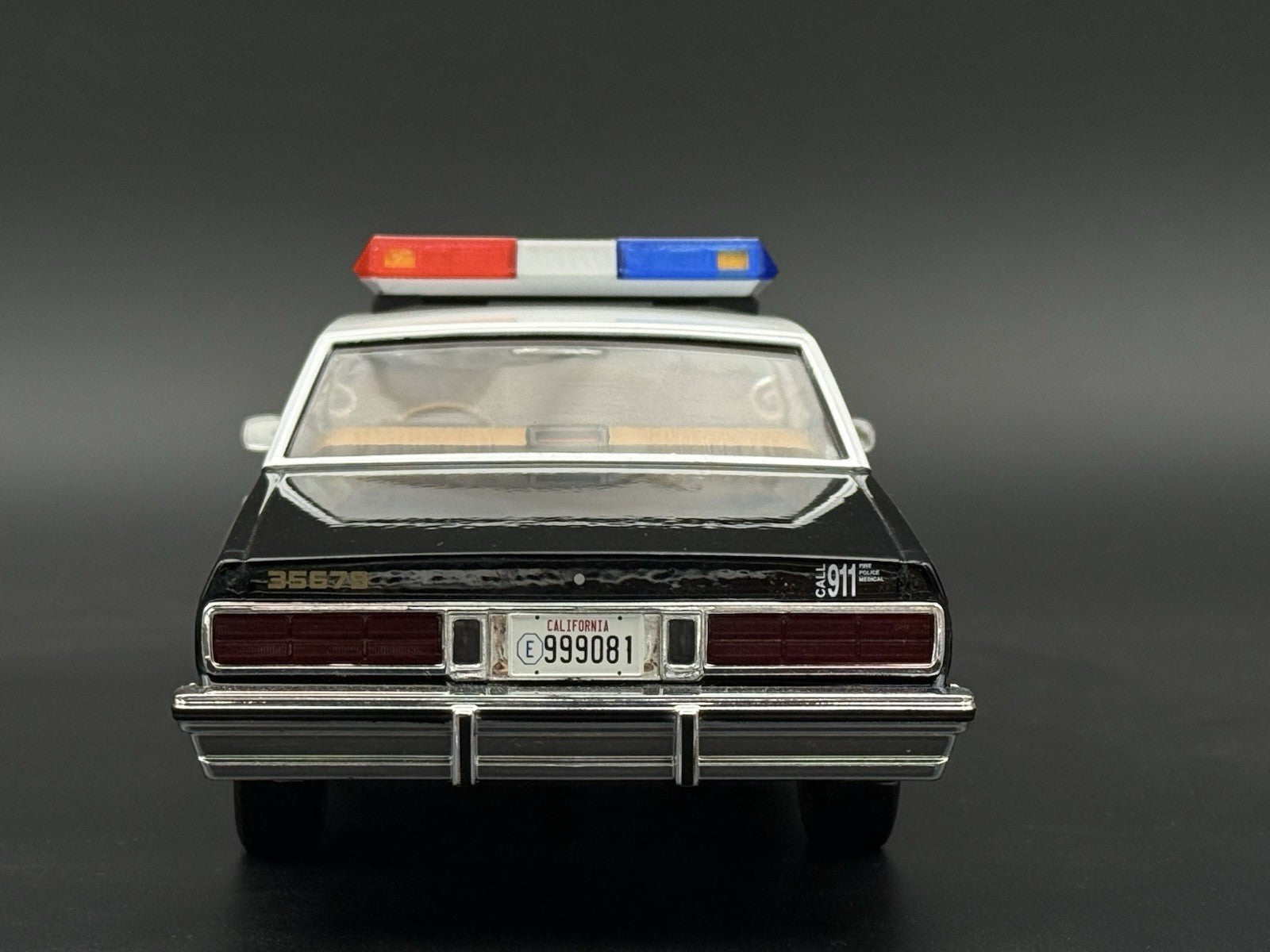 1/18 Scale Model Blue Red Amber Code 3 XL Lightbar Police California 1822ChromCA15