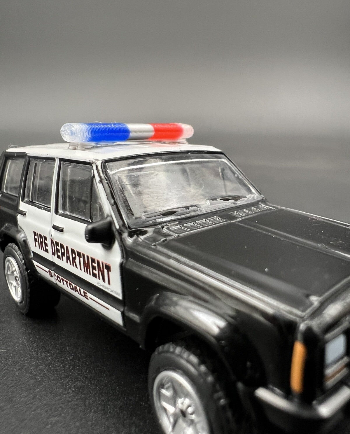 4 Pack 1/87 Blue Clear Red Chrome Federal Signal Aerodynic Lightbar Police5