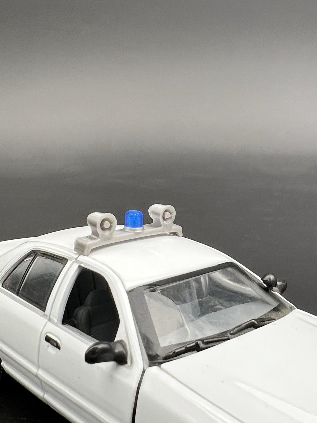 1/43 Vintage Blue Beacon With Dual Siren Speakers Lightbar Police5