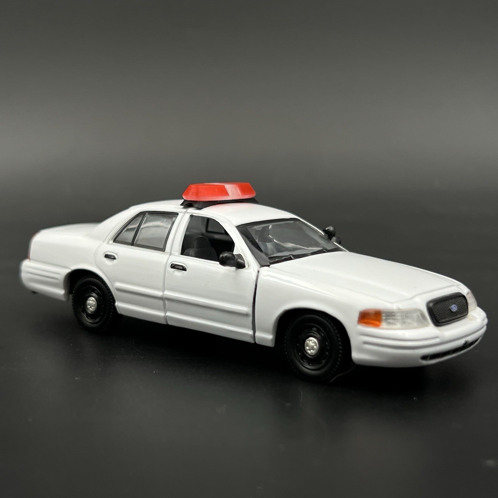 2 Pack 1/43 Red SUV + Sedan Vista Lightbar Greenlight Police Sheriff Fire6