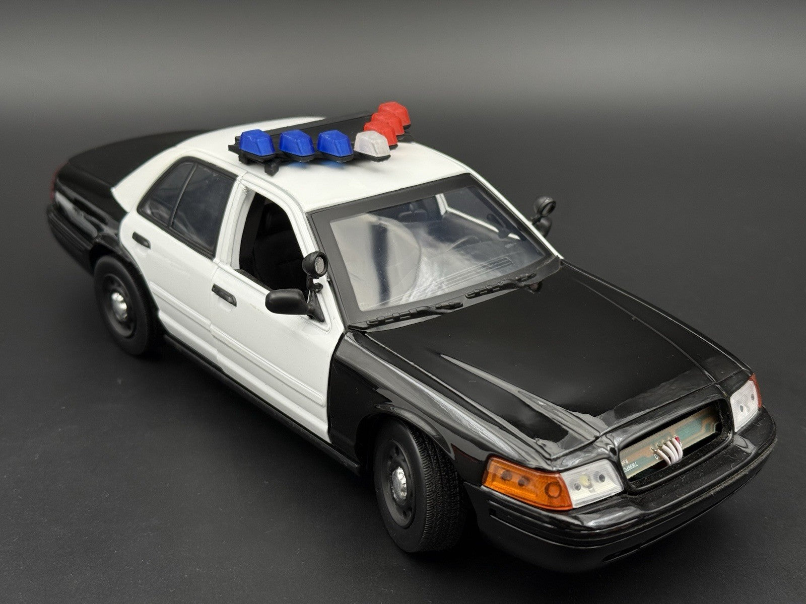 1/18 LED Ready Blue Red Federal Signal Vector Vision Lightbar Police Car BR28