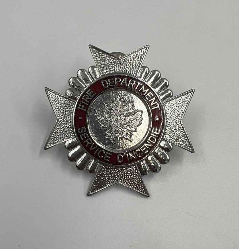 CANADIAN DND FIRE DEPARTMENT SERVICE D'INCENDIE CAP BADGE CANADA1