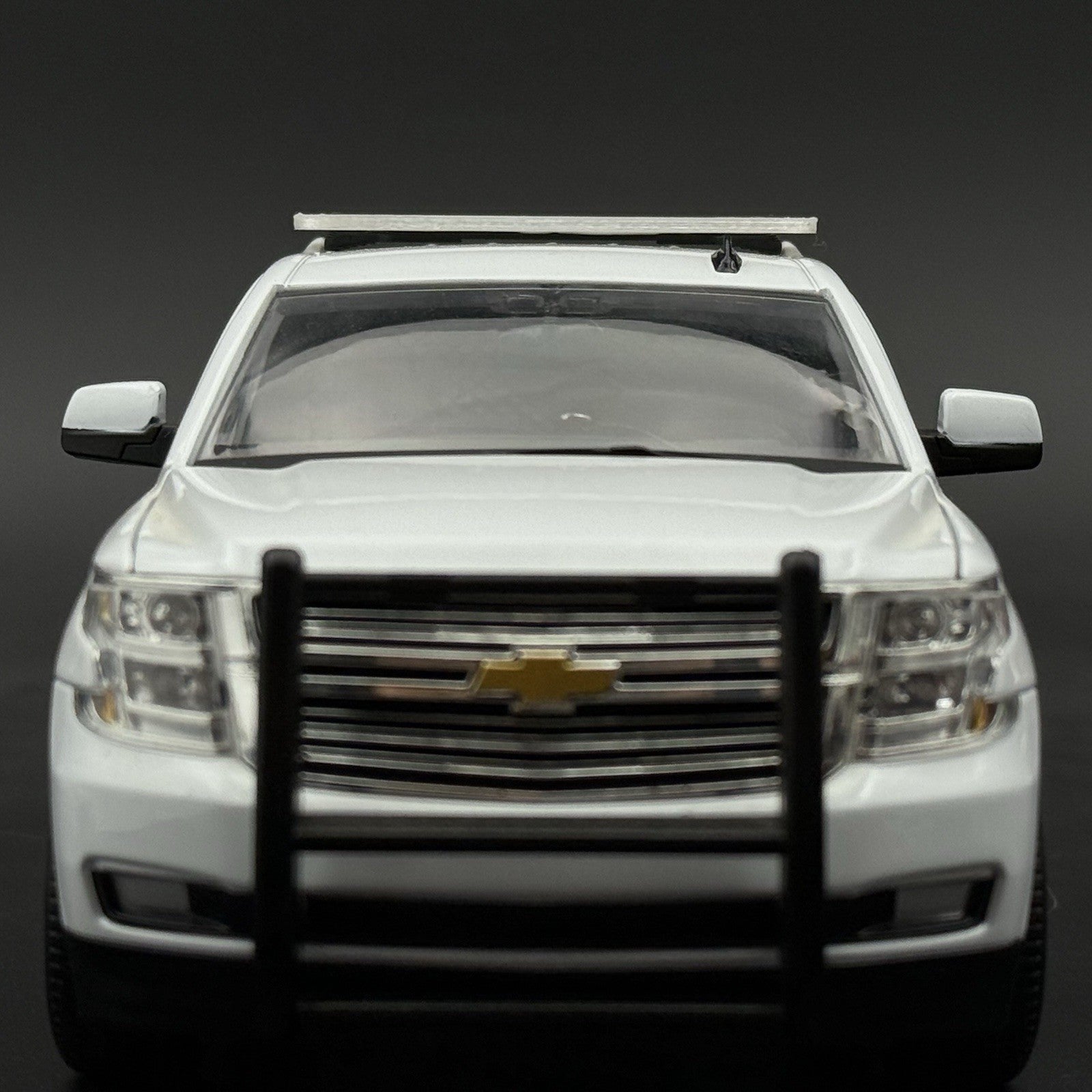 1/24 Scale Model Tahoe SUV Width Whelen Legacy Extra Low Profile Lightbar 2448XL4