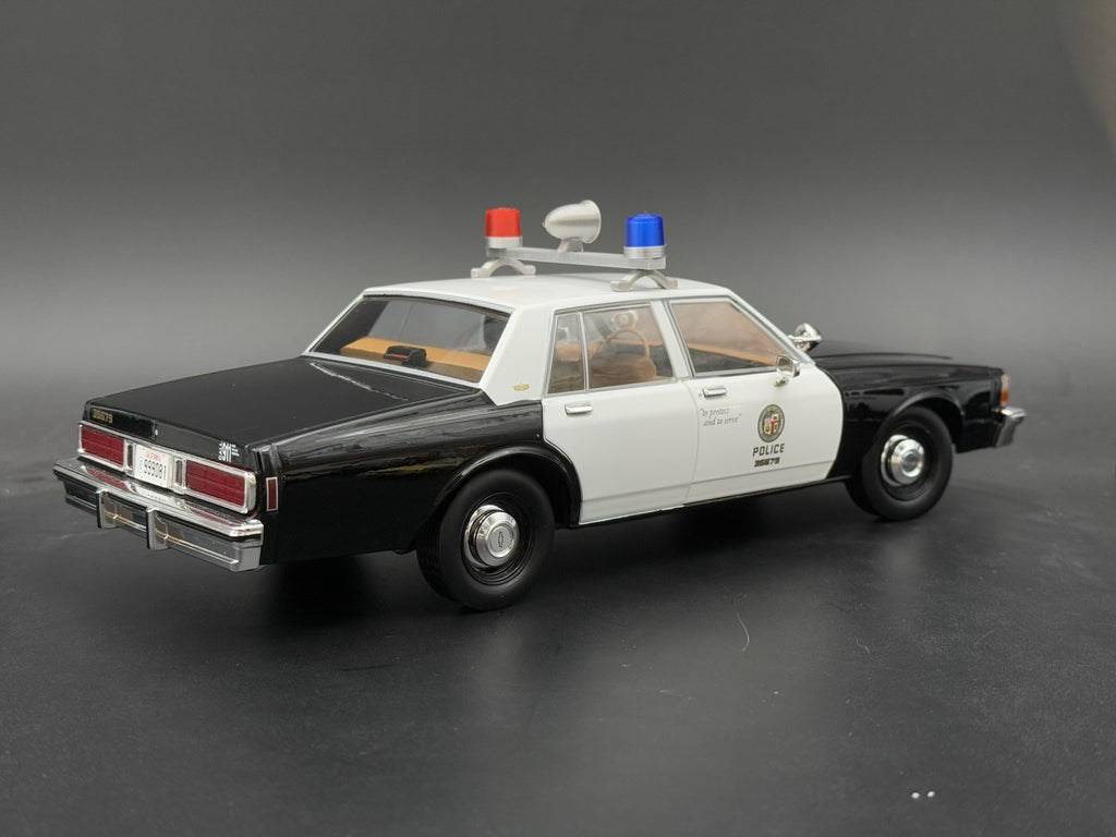 1/18 LED Ready Federal Twin Beacon Ray Blue Red Speaker Police Lightbar Visibar6