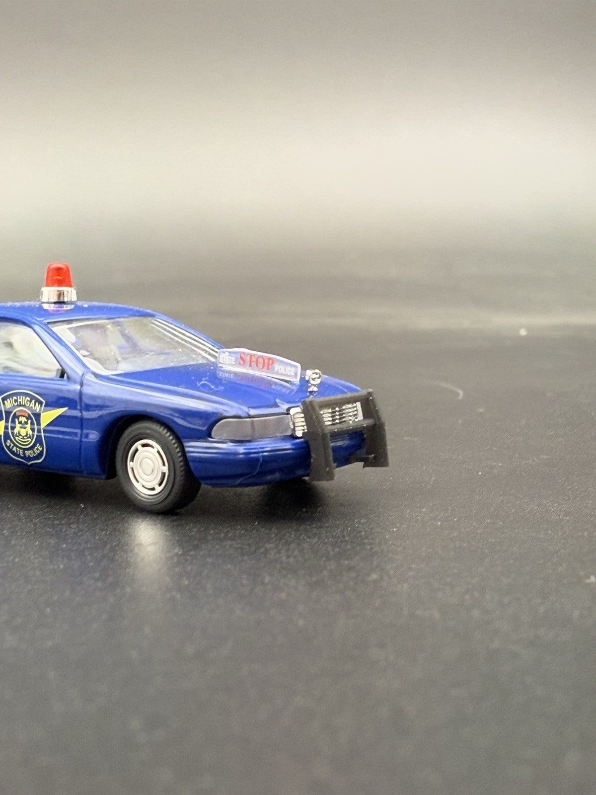 2 Pack 1/87 HO Scale 1990s Push Bumper Pushbar Crown Vic Police Sheriff Fire4
