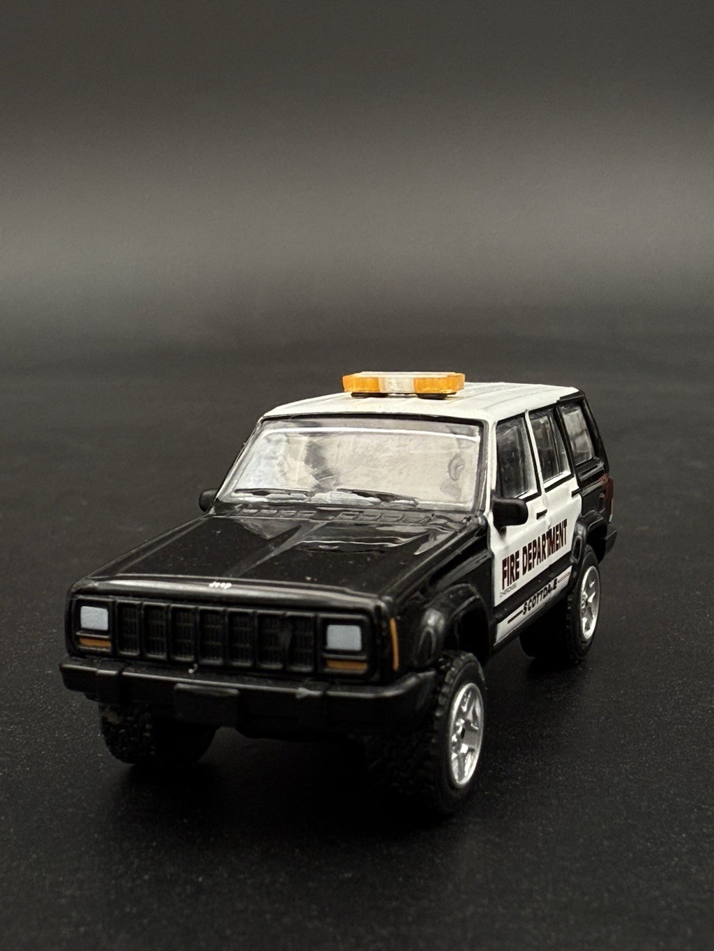 2 Pack 1/64 Mini Whelen Edge Amber Clear Amber Lightbar Work Truck Security9