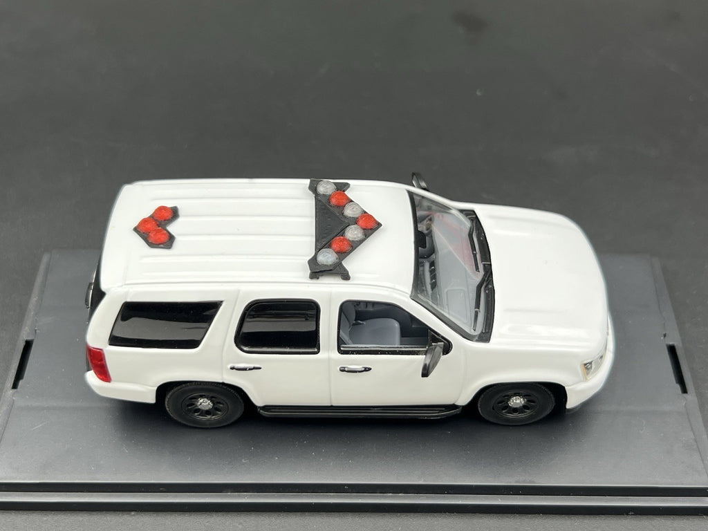 2 Pack 1/43 NYPD Red Federal Signal Vision SLR Lightbar Greenlight Police Car5