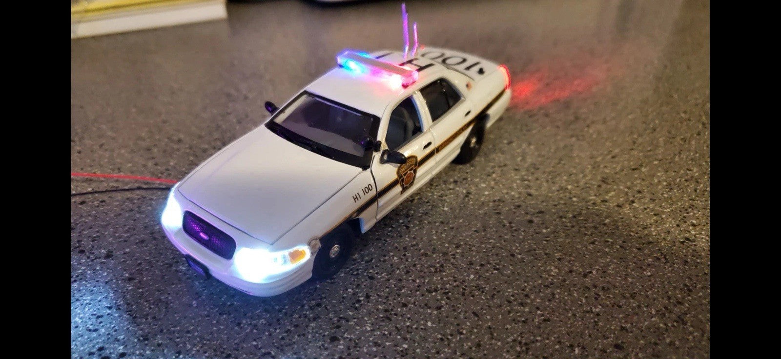 2 Pack 1/43 LED Compatible Sedan Length Whelen Gray Top Lightbar O Scale Police2