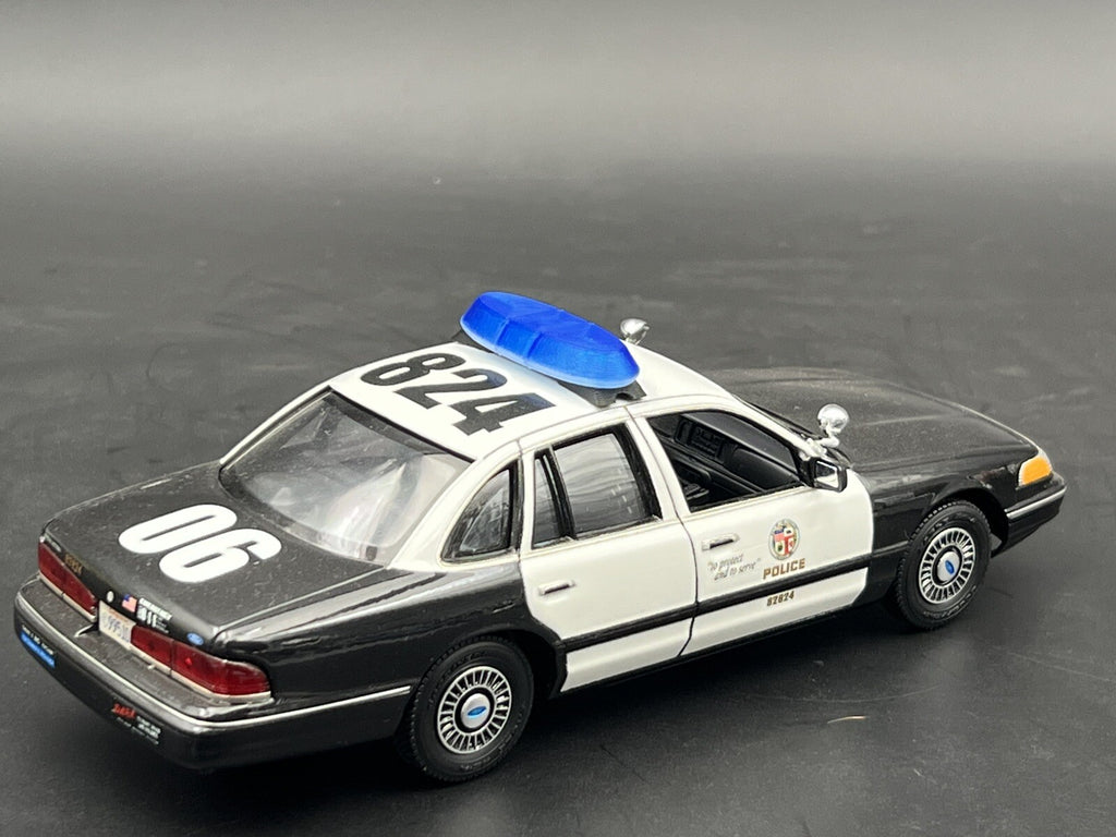 1/24 25 Blue Federal Signal Vista Lightbar Kentucky Mass State Police Sheriff7