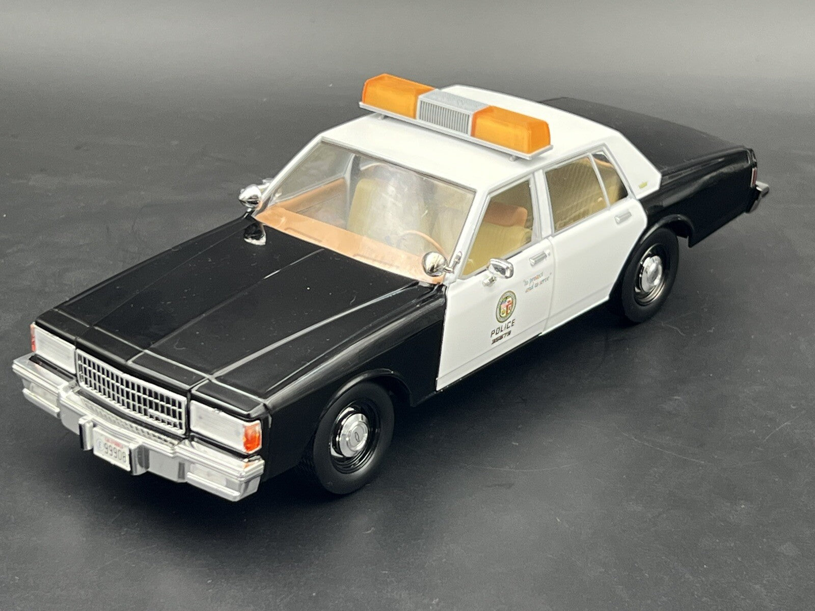 1/18 Scale Model Amber Federal Twinsonic Lightbar Tow Work Truck Security 1821A5