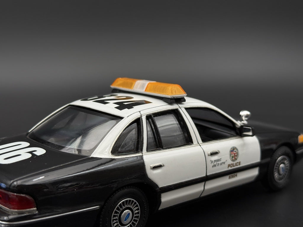 1/24 1/25 Scale Model Amber Clear Code 3 LP6000 Lightbar Tow Security 2411ClearA6