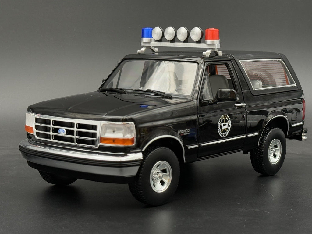 1/24 Scale Model Twin Beacon Ray Blue Red Police Lightbar Visibar 2461 LAPD7