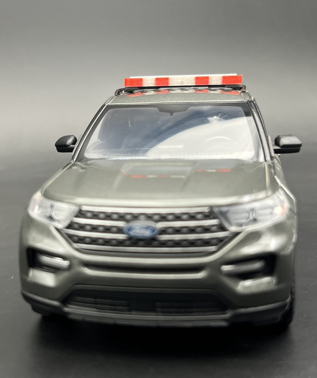 1/24 25 27 LED Ready Whelen Edge New York Suffolk Police Lightbar Red Clear4