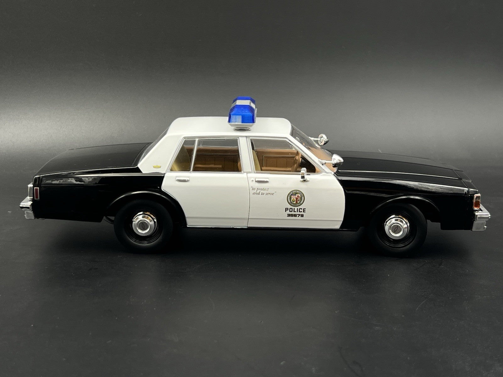 1/18 Blue Smith Wesson 8780 8880 8980 Lightbar Police Sheriff Fire10