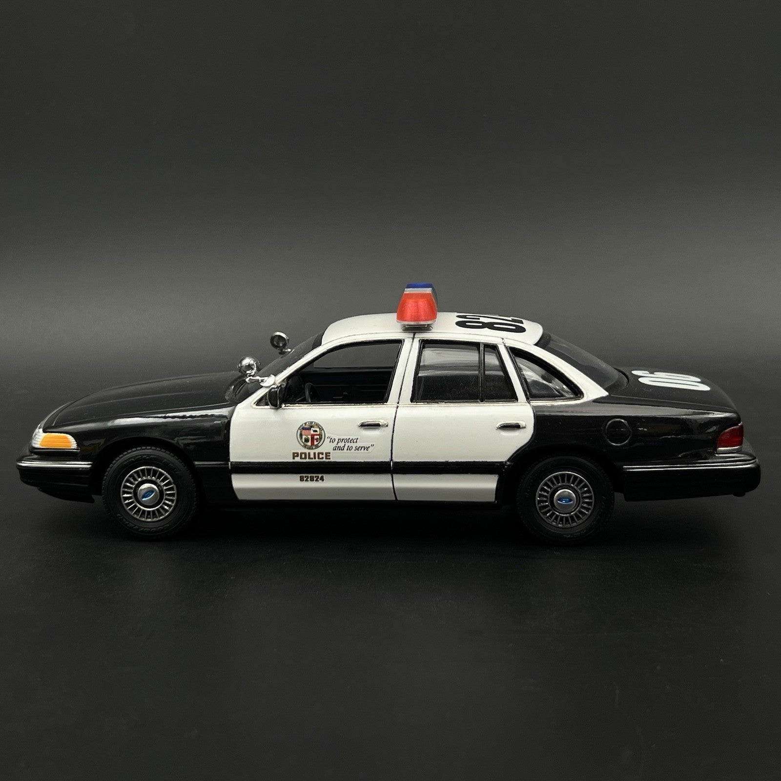 1/24 1/25 Blue Red Whelen 80H 90H 8000 Lightbar Police Sheriff Highway Patrol9