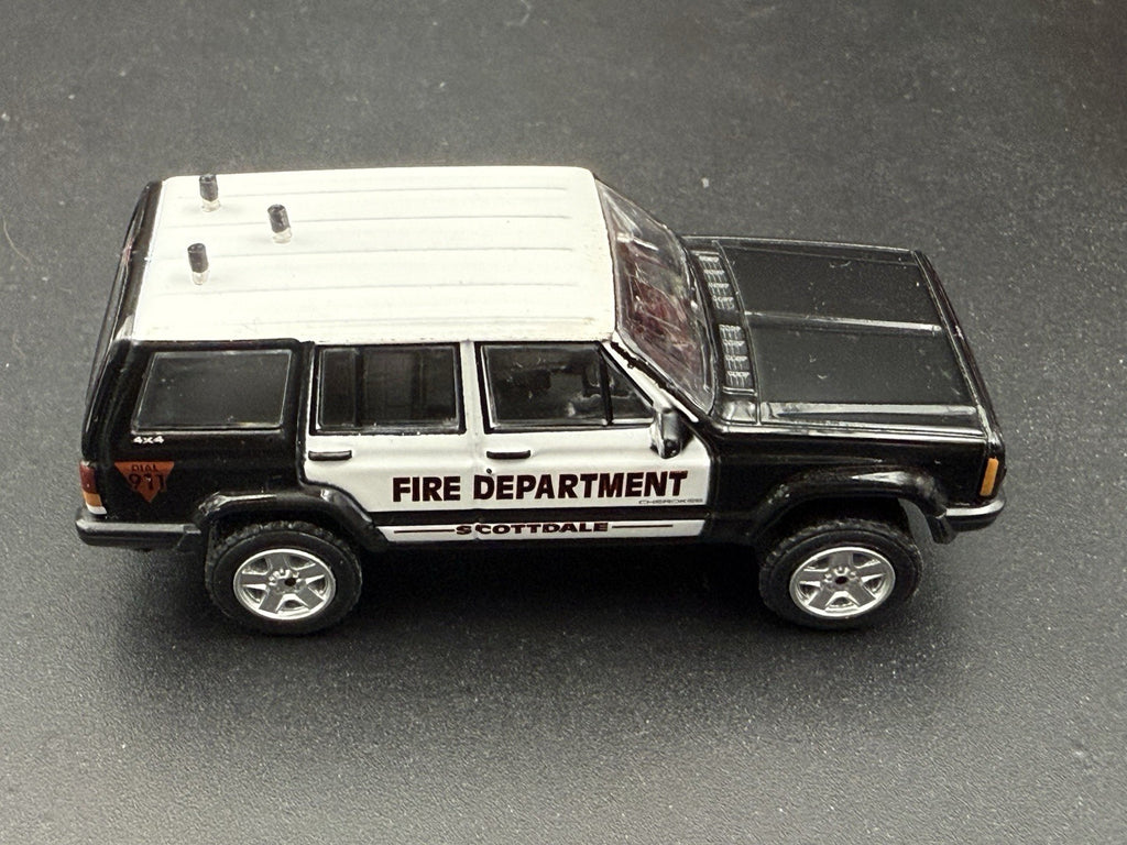 3-Pack 1/64 Scale Model Black Silver Low Profile Stubby Antenna Police Fire 64403