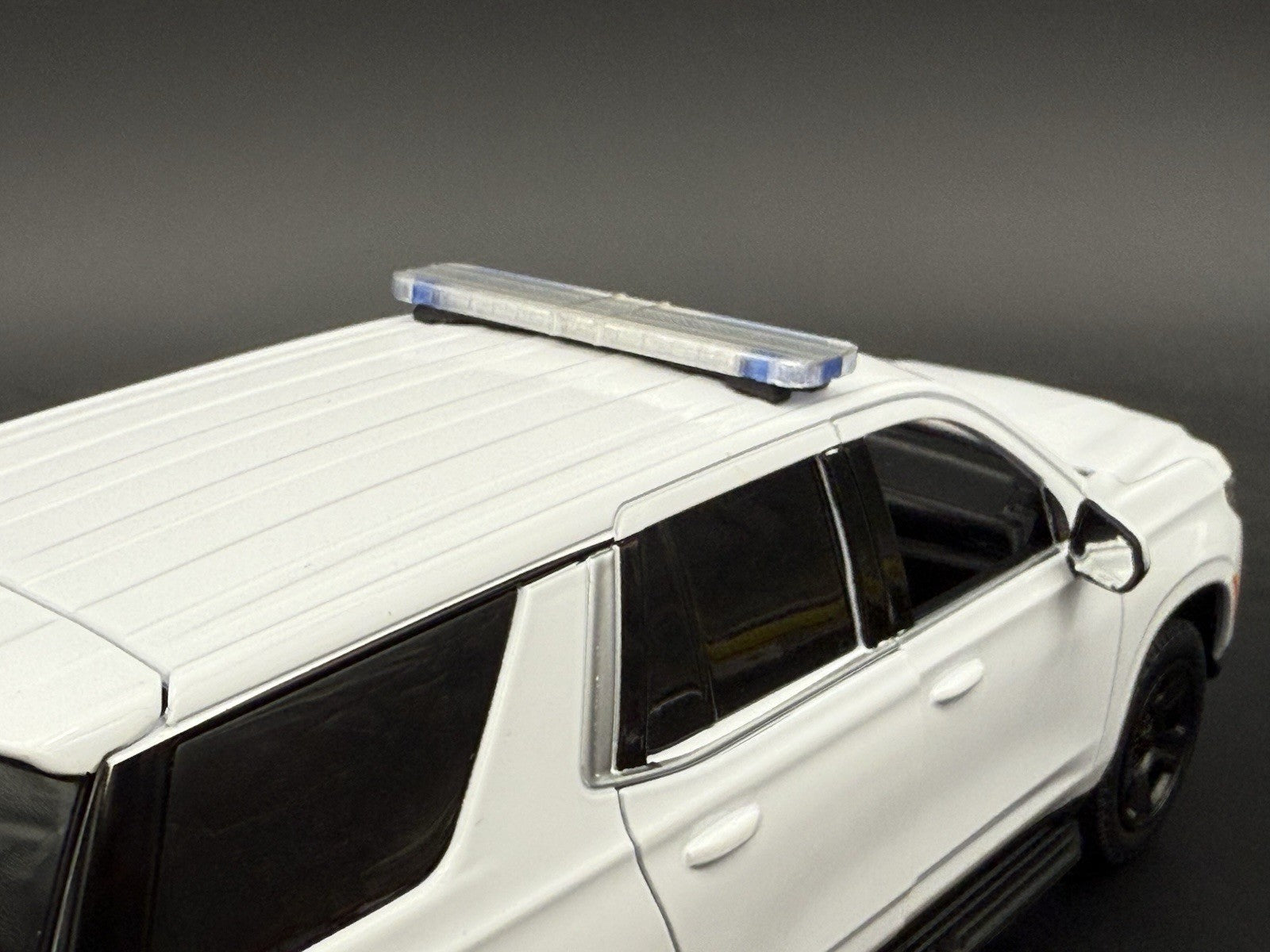1/24 25 LED Ready Whelen Liberty II XL Hawaii Blue Police Lightbar Tahoe SUV10