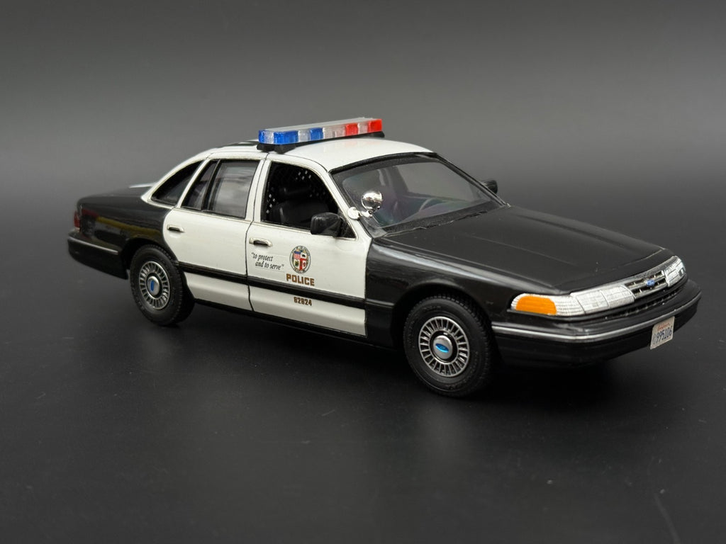 1/24 Scale Model LED Ready Whelen Edge Lightbar Blue Red Amber Police 2408BR57