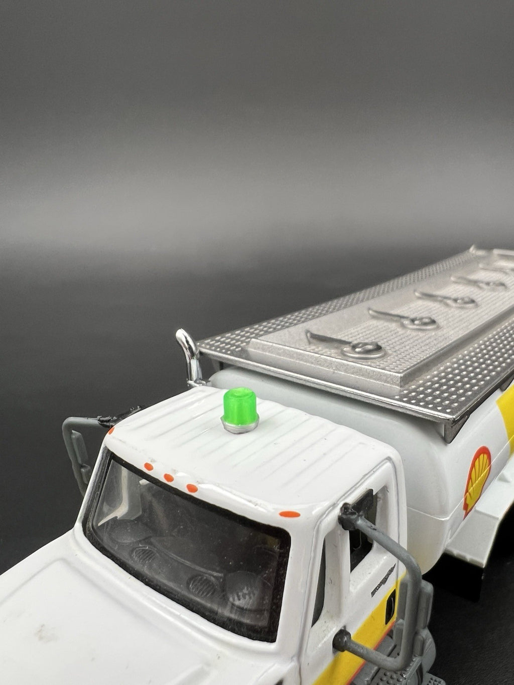 4 Pack 1/64 Green Beacon Strobe Lightbar Greenlight Work Truck Command Post1