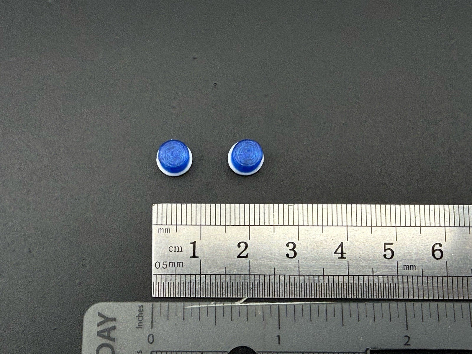 2 Pack 1/32 1/24 Scale Hollow Blue Beacon Strobe Fire Police EMS 1/34 1/25 32022