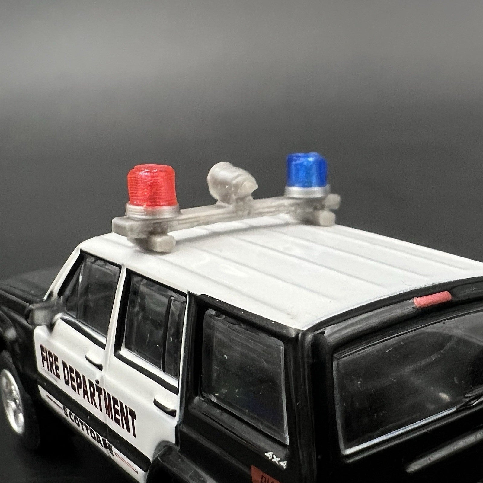 2 Pack 1/64 Blue Red Mars Skybolt Beacon Lightbar Siren Speaker Police Sheriff11