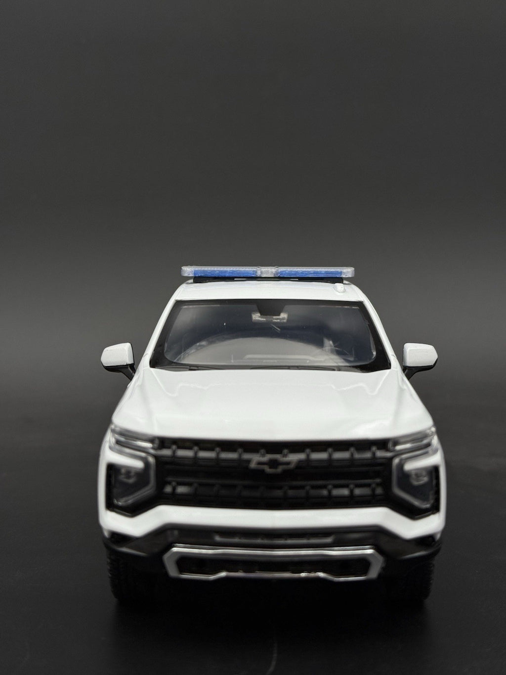 1/24 25 Scale Model Whelen Liberty II XL Blue Police Lightbar Tahoe SUV 2449XLB111