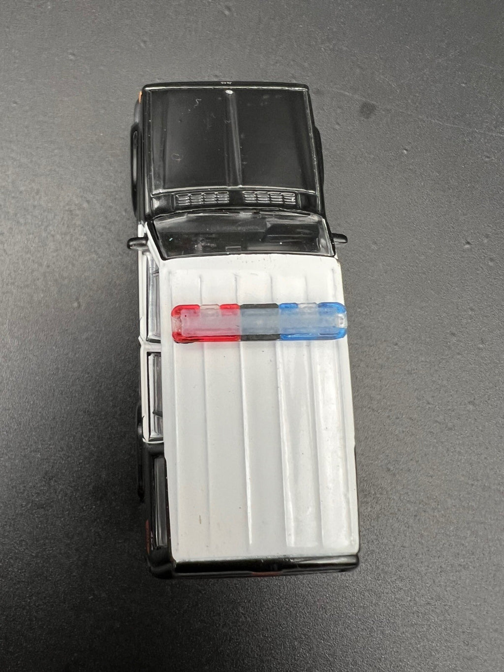 2-Pack 1/64 Scale Model Whelen Edge Lightbar Blue Red Police SUV Car 6409BR12