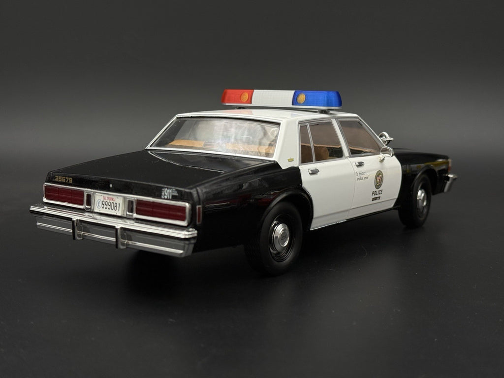 1/18 Scale Model Wide XL Blue Red Whelen 80H 90H 8000 Lightbar Police 1844XLBR9