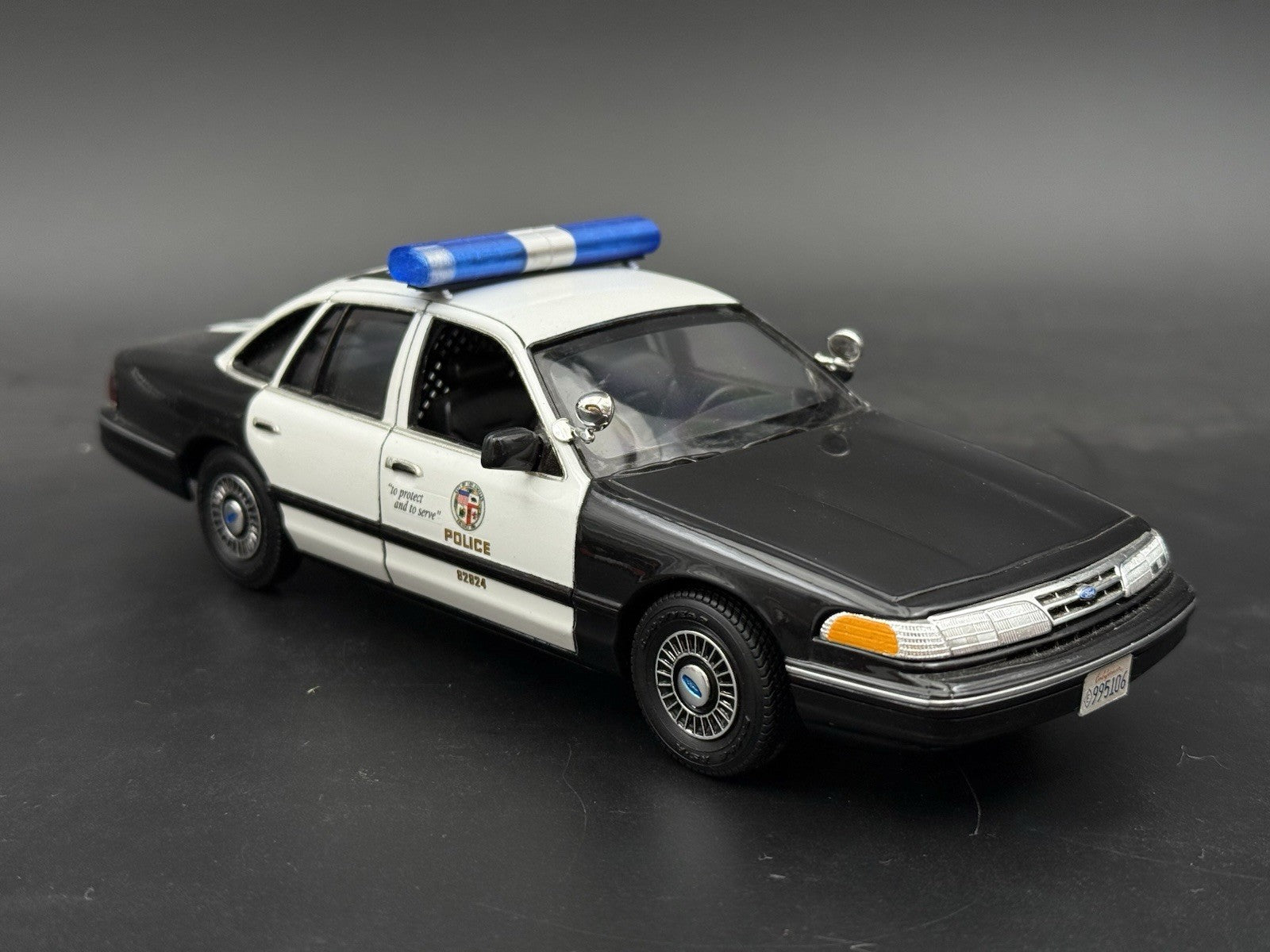 1/24 1/25 Blue Clear Chrome Federal Signal Aerodynic Lightbar Police Hawaii 241614