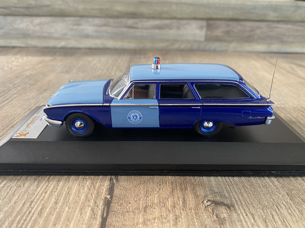 1/43 PREMIUM X 1960 FORD RANCH WAGON MASSACHUSETTS STATE POLICE TROOPER2