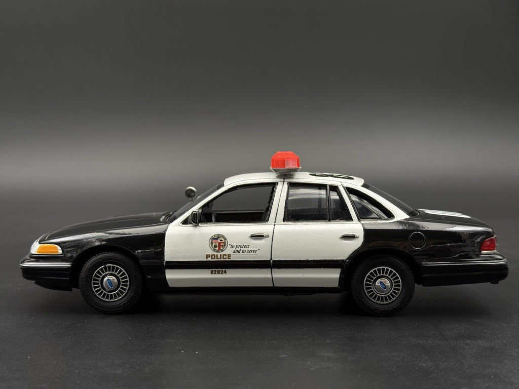 1/24 1/25 Red Amber Flasher Smith Wesson 8780 8880 8980 Lightbar Police 2441R215